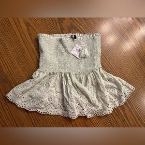 NWT American Eagle bubble tank top or tube top. Straps included